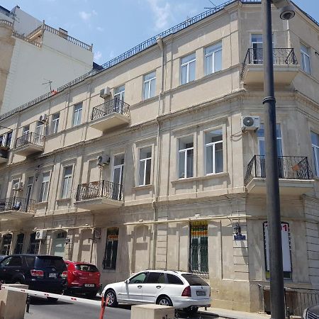 Central Baku Luxury Apartment On Nizami Street Exteriör bild