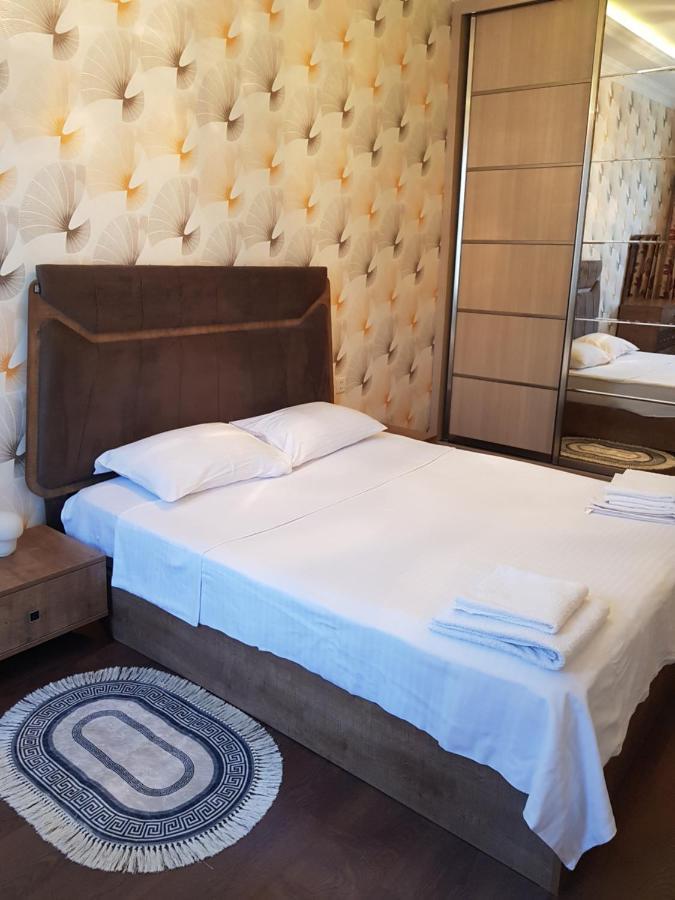Central Baku Luxury Apartment On Nizami Street Exteriör bild