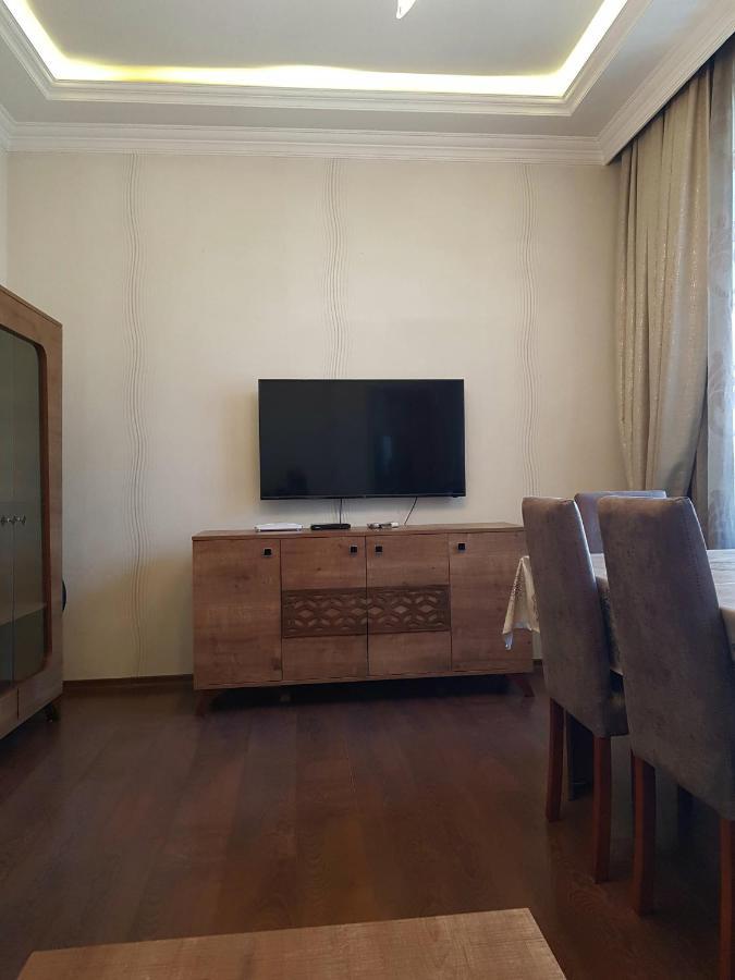 Central Baku Luxury Apartment On Nizami Street Exteriör bild