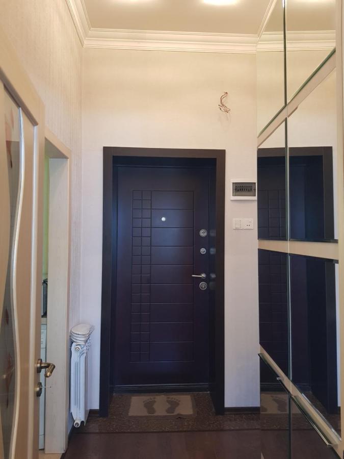 Central Baku Luxury Apartment On Nizami Street Exteriör bild